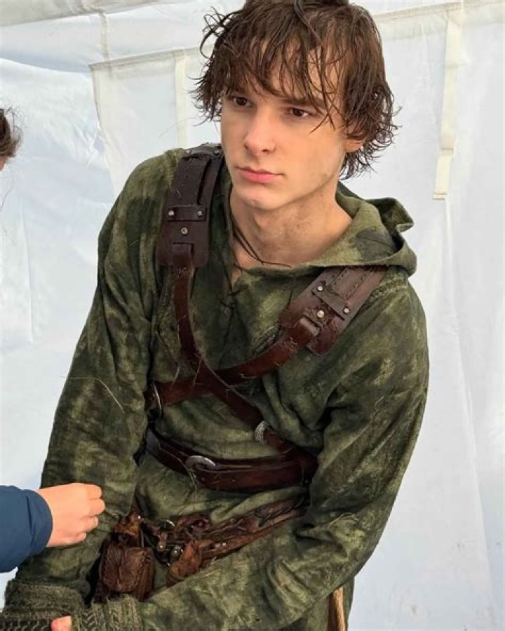 15 Sexy Pics of Mason Gooding From 'Scream VI' & 'Y2K'