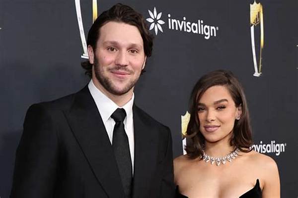 A Look at Hailee Steinfeld’s Relationship with Her Parents