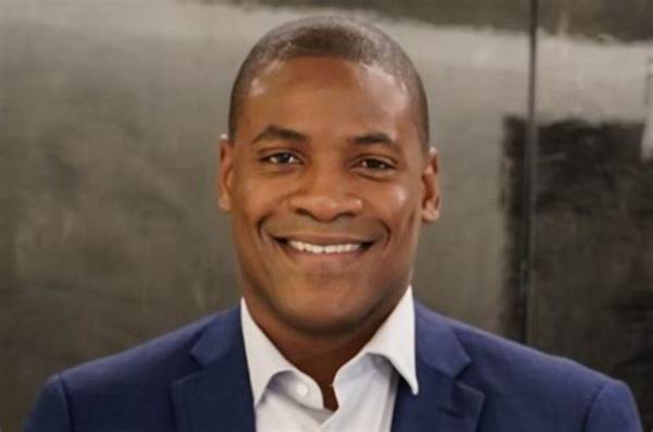 Adewale Ogunleye
