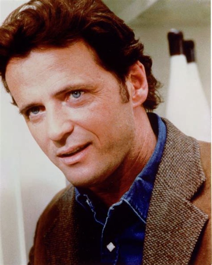 Aidan Quinn Biography, Height & Life Story Super Stars Bio