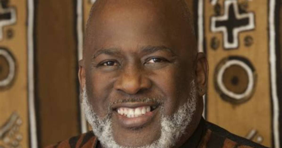 Akinyele Umoja