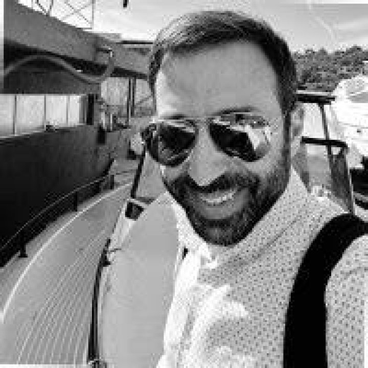 Akis Kampoukos Partner Yachtsathens LinkedIn