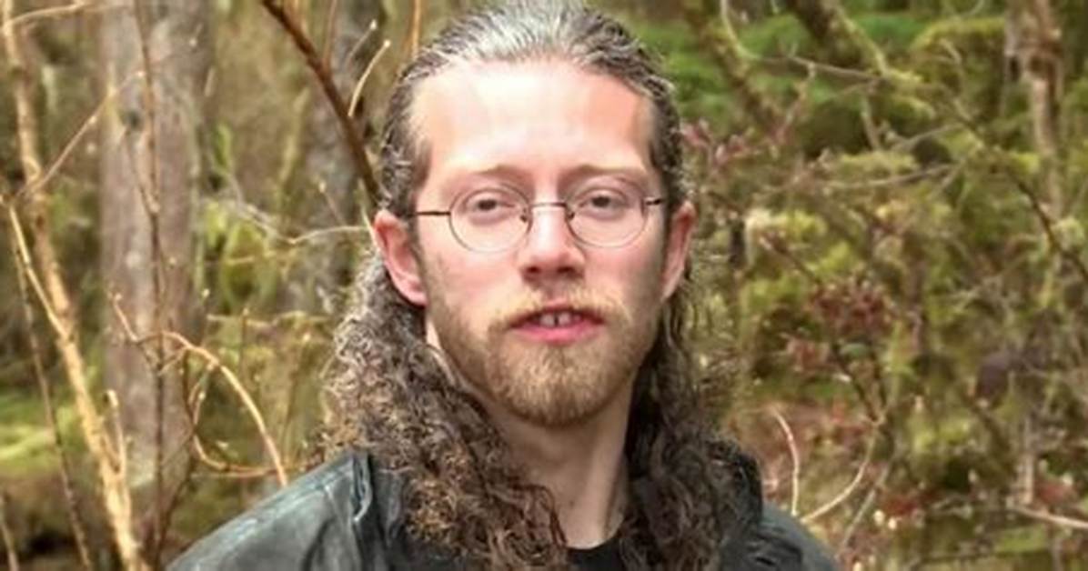 'Alaskan Bush People' Star Bam Bam Brown and His Girlfriend Are Goals