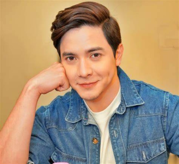 Alden Richards Goes Bowling with his Dad It's Me, Gracee