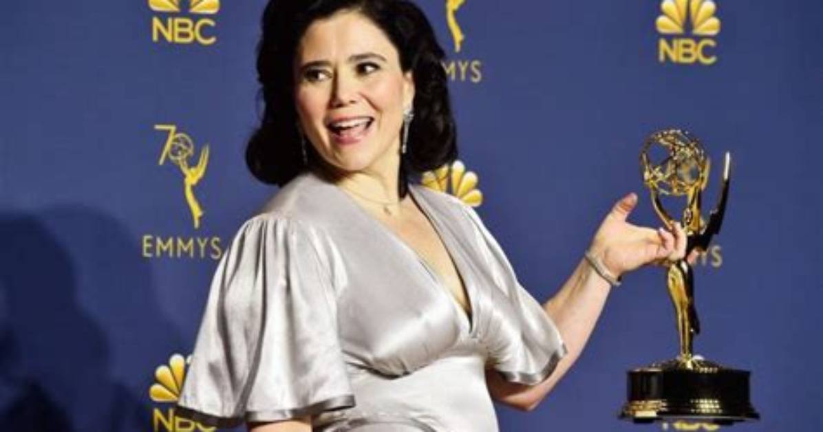 Alex Borstein Net Worth – How Much Is Borstein Worth?