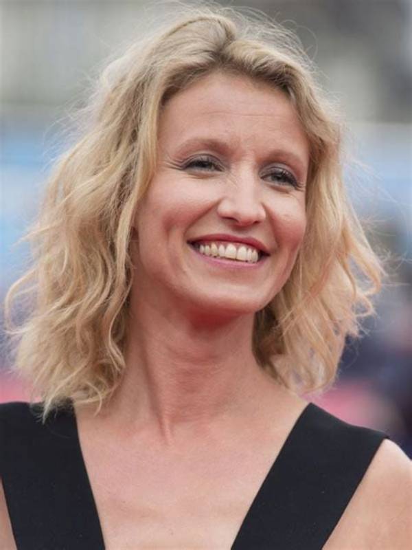 Alexandra Lamy Net Worth – How Much Is Lamy Worth?