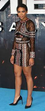Alexandra Shipp Height