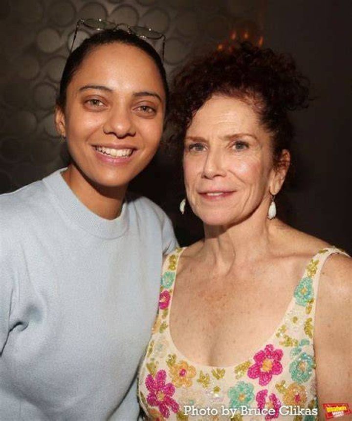 Aleyse Shannon with her mother