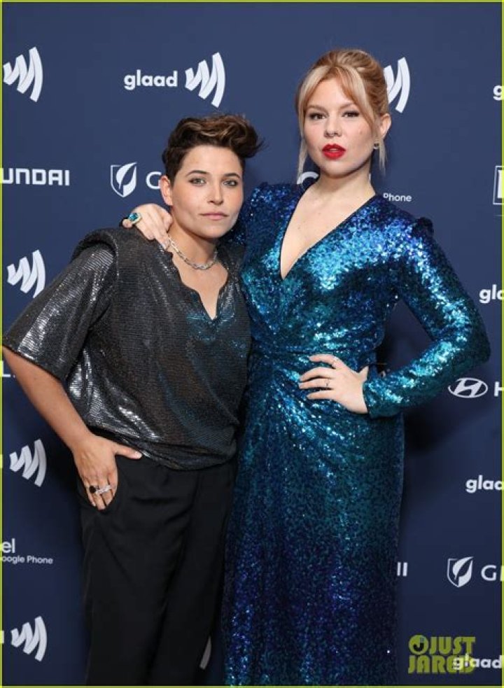 Ali-Liebert-Partner-Dating-Lesbian-Net Worth-Family-Bio