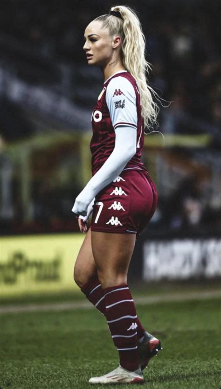 Alisha Lehmann r/HottestFemaleAthletes
