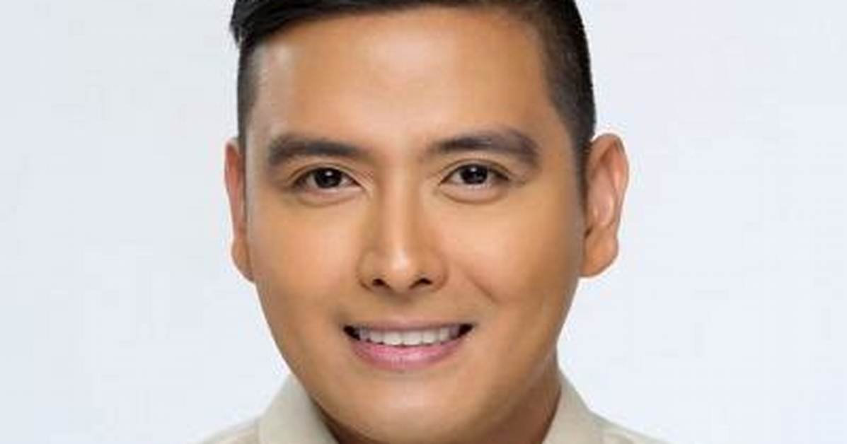 All About Alfred Vargas! Age, Net Worth, Relationship, Career