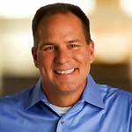 All About Lou Manfredini | Net Worth, Relationship, Career