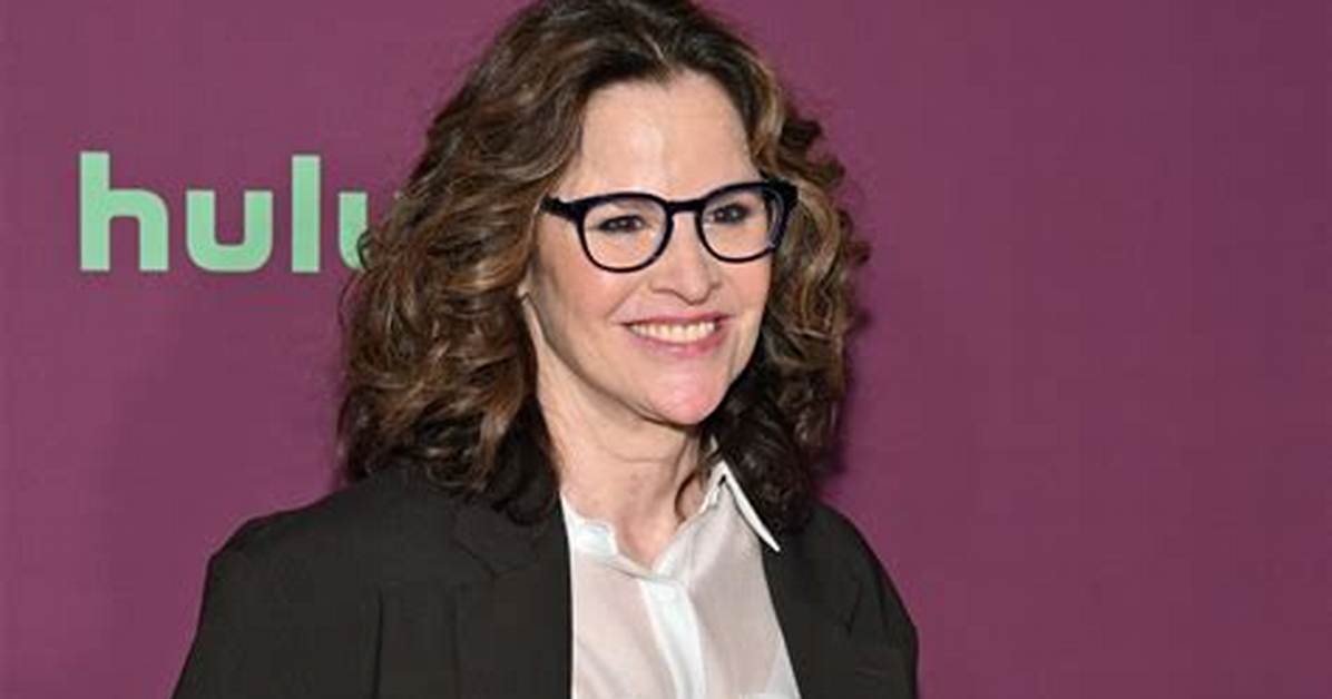 Ally Warren Net Worth