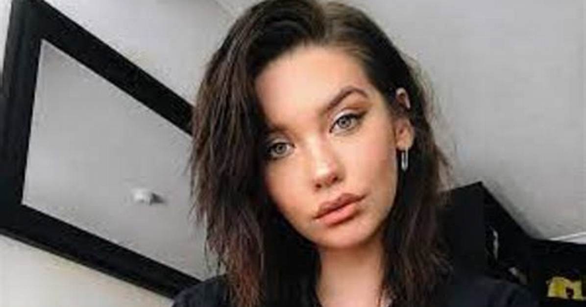 Amanda Steele- Biography, Height, Net Worth, Boyfriend