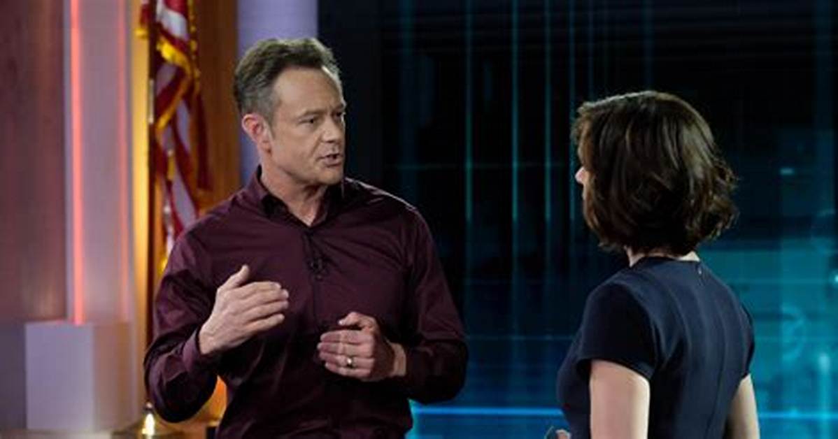 'America's Most Wanted' Heartthrob Paul Holes Is Capturing Criminals and Hearts