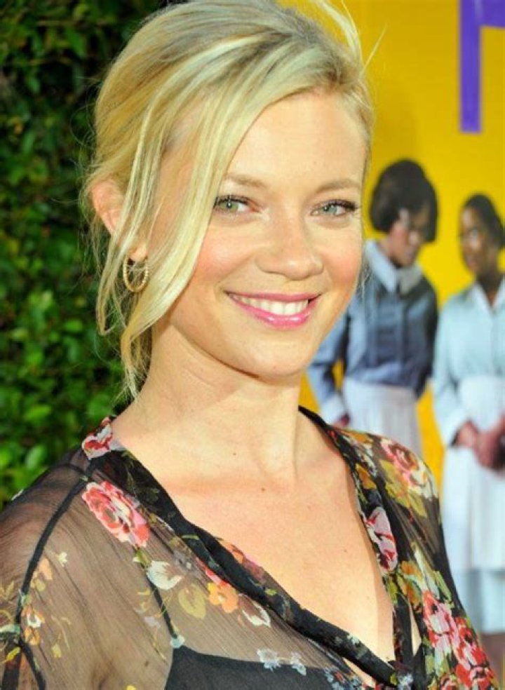 Amy Smart bio Age, height, net worth, husband, movies and TV shows