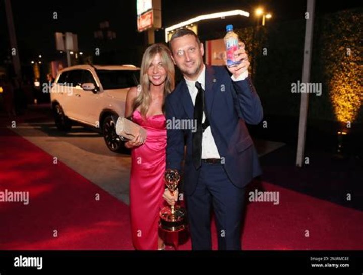 An Image of Heather Robinson and Tim Robinson