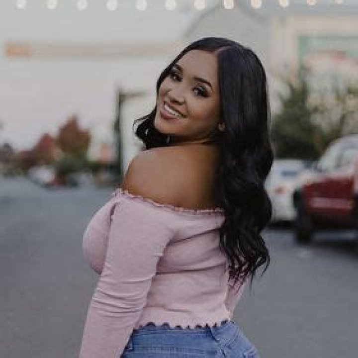 Andrea Lopez (andrealopezz44) Profile Pinterest
