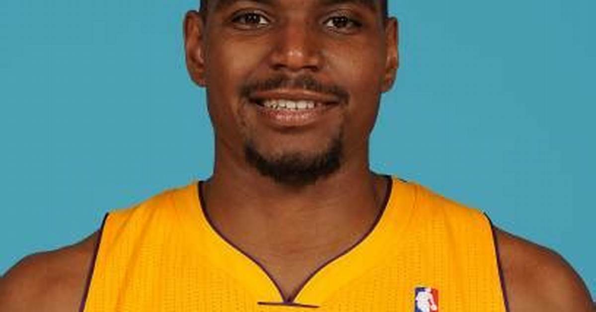 Andrew Bynum