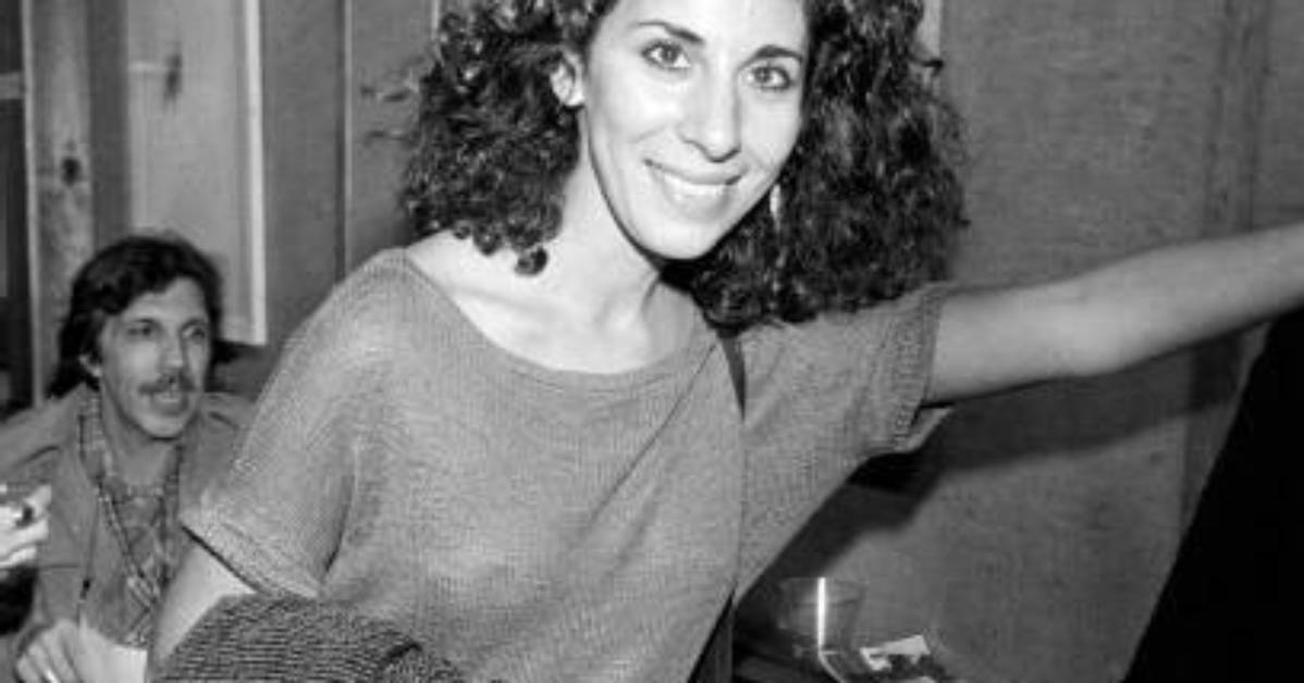 Anne De Salvo