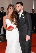 Antonela Roccuzzo | Messi Wife Related to Maradona? Ethnicity