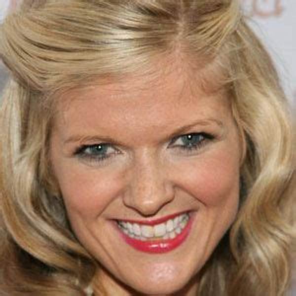Arden Myrin Mad Tv, Bio, Wiki, Age, Husband, Podcast, and Net Worth