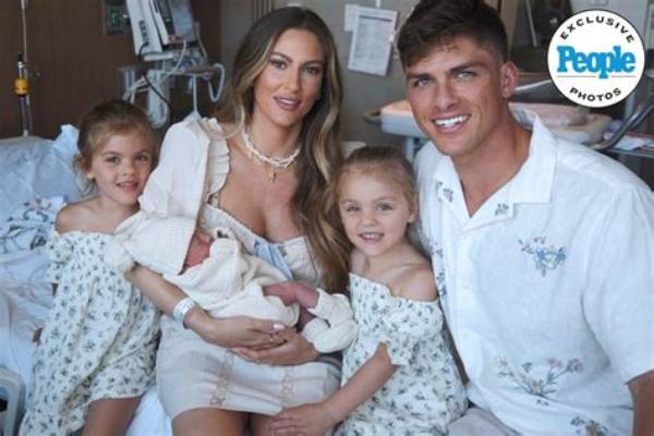 Are Austin Victoria and Wife Lisa Swingers?
