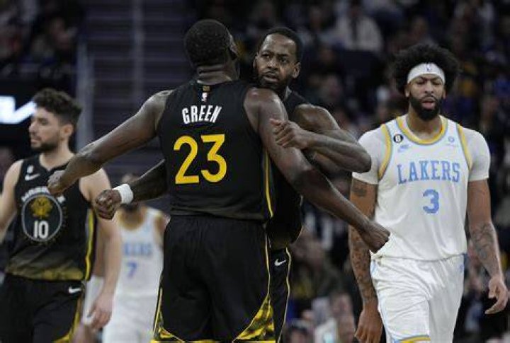 Are Jamychal Green And Draymond Green Related?