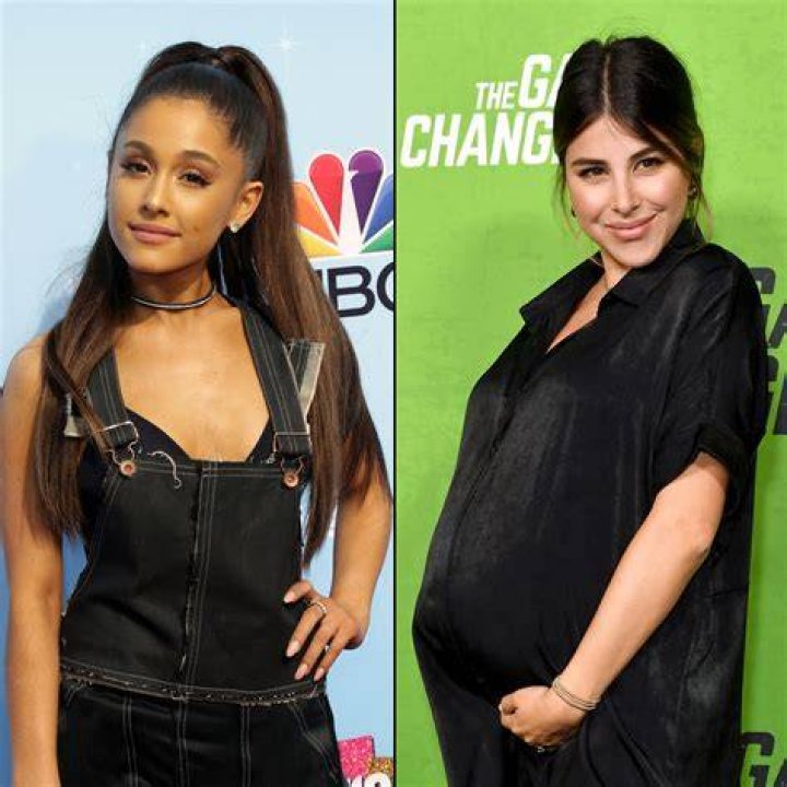 Ariana Grande Sparks HUGE Pregnancy Rumors With Selfie Sporting