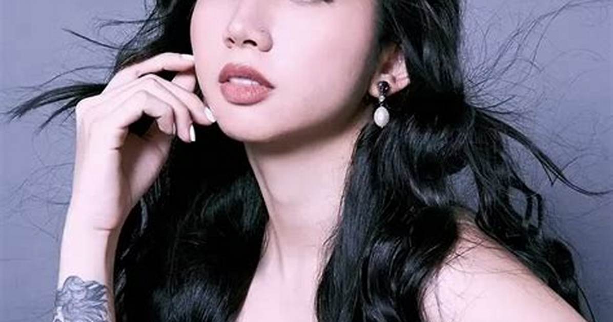 Ashley Gosiengfiao Net Worth