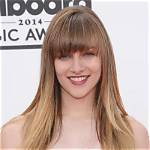 Aubrey Peeples Net Worth