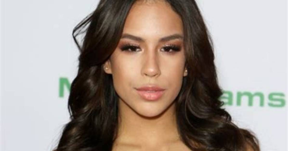 Autumn Falls- Age, Boyfriend, Net Worth, Height