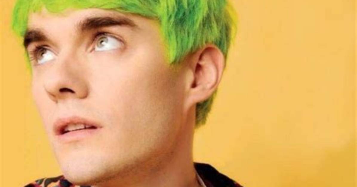 Awsten Knight