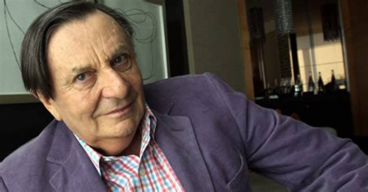 Barry Humphries Net Worth