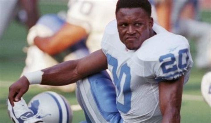 Barry Sanders Bio Career & Net Worth [2024 Update] Players Bio