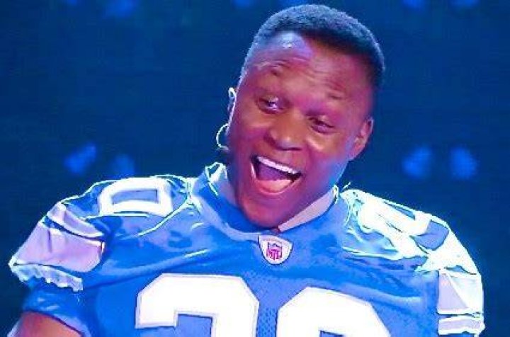 Barry Sanders Net Worth How Much is the NFL Legend Wealth 2023?