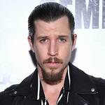 Beau Knapp- Wiki, Height, Net Worth, Wife