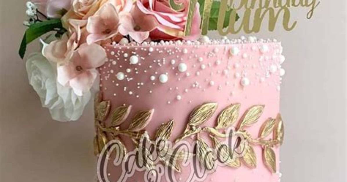 Beautiful Birthday Cakes for Ladies with Names