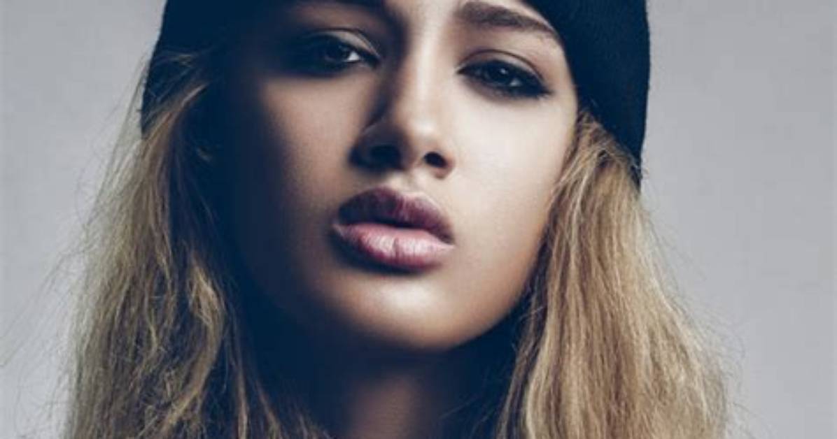 Beija Marie Velez