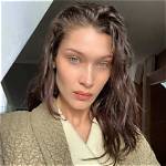 Bella Hadid Still Looks Flawless Without Makeup and It's Annoying