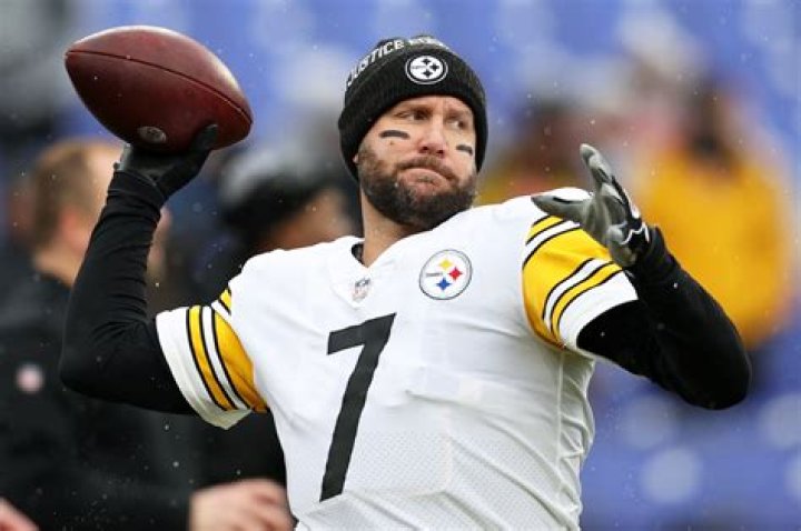 Ben Roethlisberger wife Steelers quarterback eyes win over Bucs who