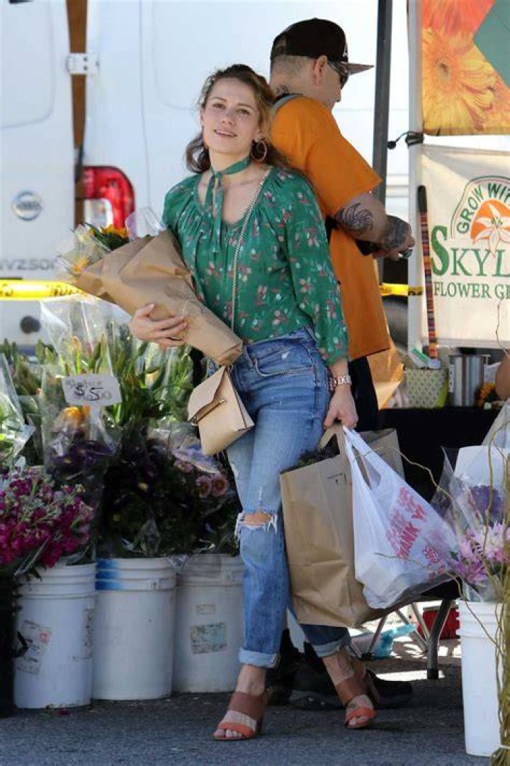 bethany joy lenz does some weekend shopping with her daughter at the