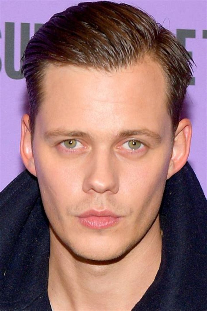 Bill Skarsgard's height, weight. He has a lot to learn from his brother