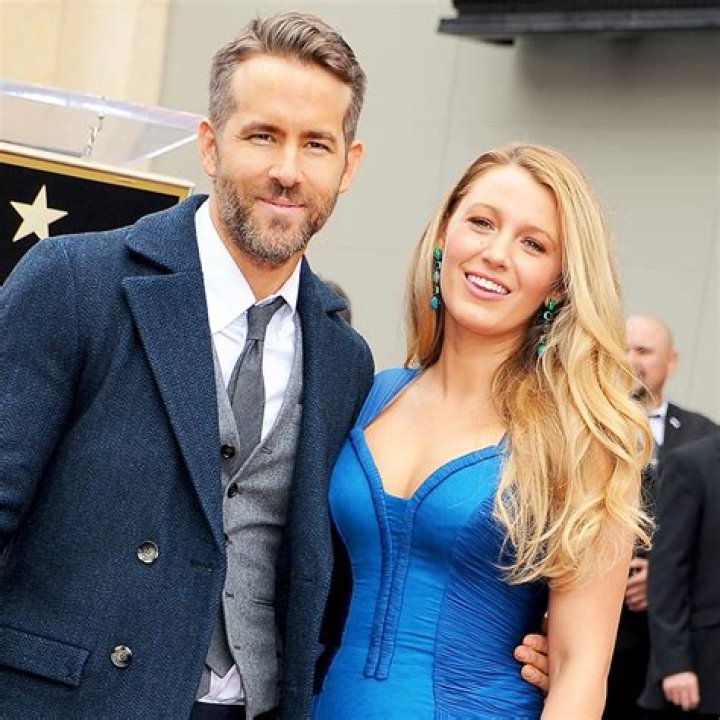 Blake Lively & Ryan Reynolds Subtly Announce Birth Of 4th Baby LOOK