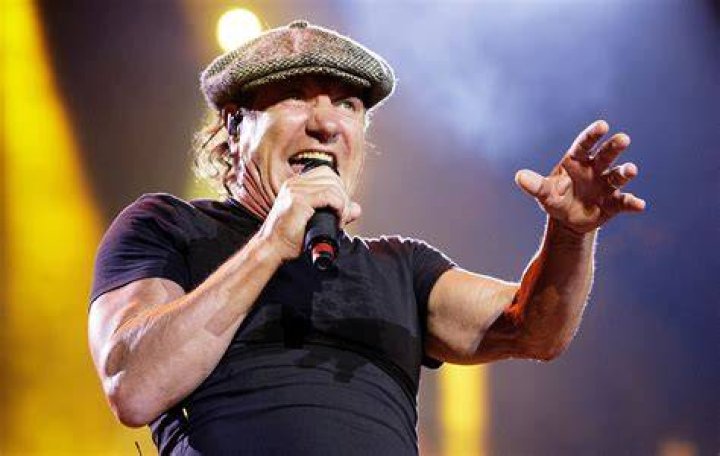 Brian Johnson de AC/DC au festival Goodwood of Speed avec sa femme