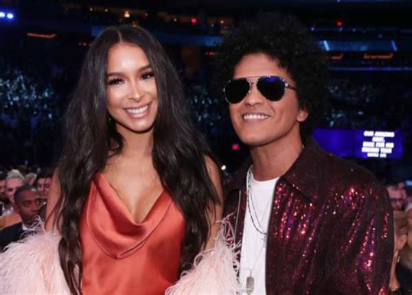 Bruno Mars' Longtime Girlfriend Jessica Caban Is a Triple-Threat