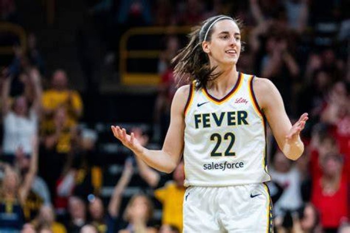 Caitlin Clark named 202223 Big Ten Preseason Player of the Year Hawk