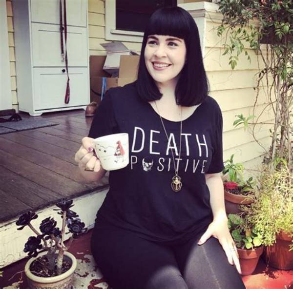 Caitlin Doughty Net Worth