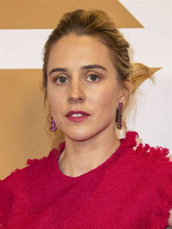 Carla Sehn – Swedish Actress | Age, Biography, Wiki, Career, Net Worth, Movies, Boyfriend, Instagram & Facts