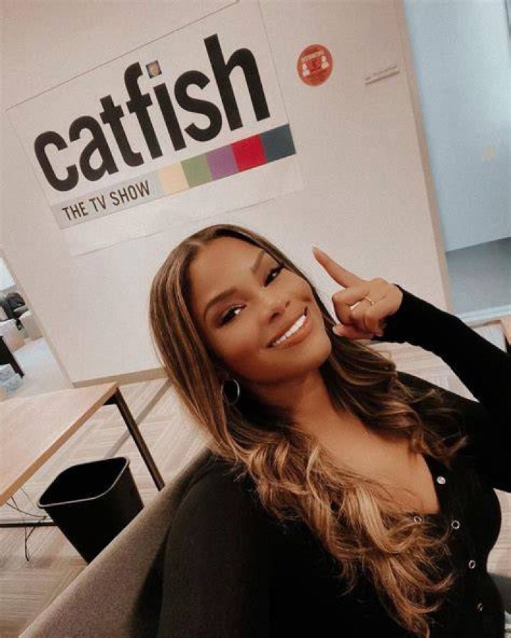 &lsquo;Catfish&rsquo; Host Kamie Crawford On Body Positivity and Minding Her Business